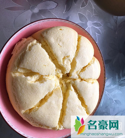 电饭煲蛋糕怎么做才蓬松 电饭煲蛋糕和烤箱蛋糕区别是什么