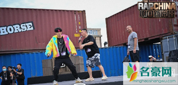 2020中国新说唱吴亦凡鞋子 2020中国新说唱rapper上脚鞋款盘点