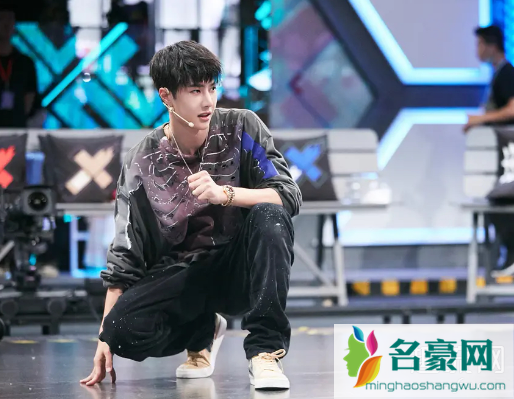 张艺兴、王一博、王嘉尔这就是街舞3同款上脚鞋推荐：有钱也买不到系列！