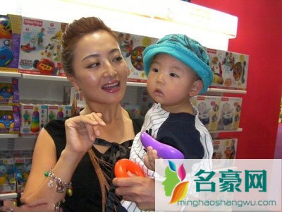 原华沙桐为什么离婚 原华沙桐离婚原因