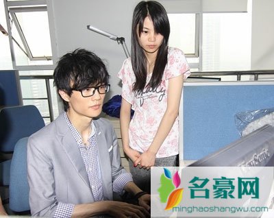 许嵩的女朋友死了没 许嵩死了几个女朋友