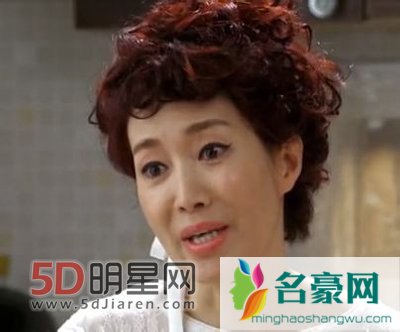 来自星星的你罗映姬饰演杨美妍个人资料及身高年龄 罗英姬结婚了吗有孩子吗