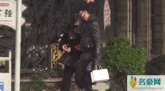 唐嫣罗晋现身医院 老公贴心陪伴疑似做产检