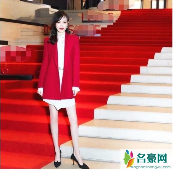 唐嫣出席活动