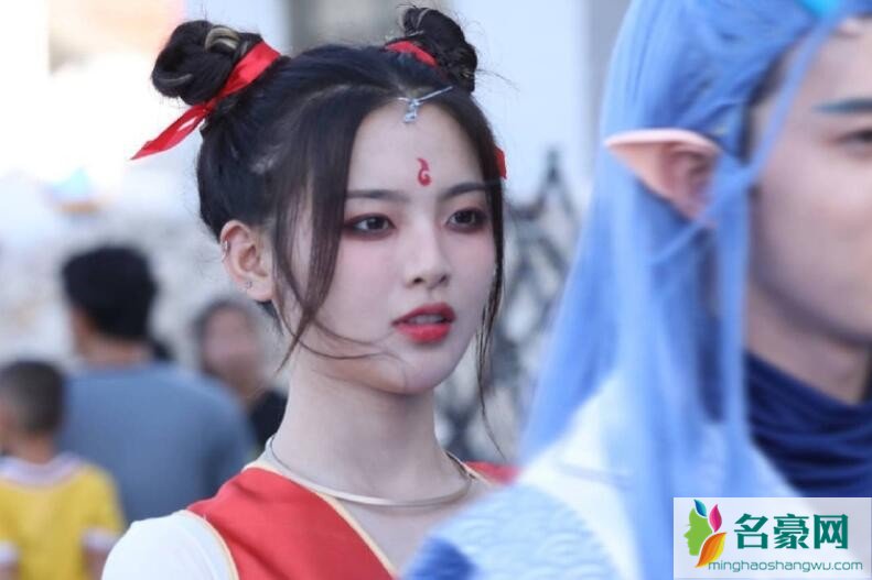 杨超越cos哪吒