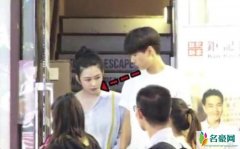 邱淑贞女儿恋爱 疑与高颜值男友一起亲密逛街