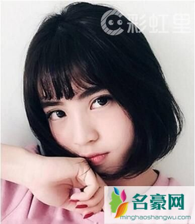 空气刘海短发发型女 最新女生2017空气刘海短发发型