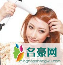 刘海侧面定型变换不同造型