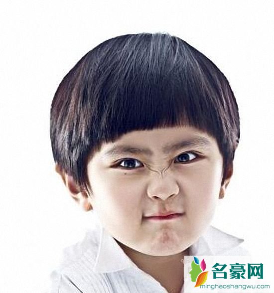 1岁宝宝西瓜头怎么剪？一两岁男宝宝帅气发型西瓜头 2