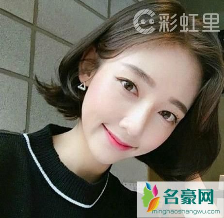 瓜子脸留什么发型好看？最新10款刘海造型设计才是瓜子脸的绝配