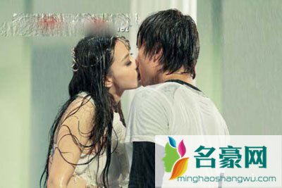 方力申张馨予激情吻戏床戏 方力申床战张馨予