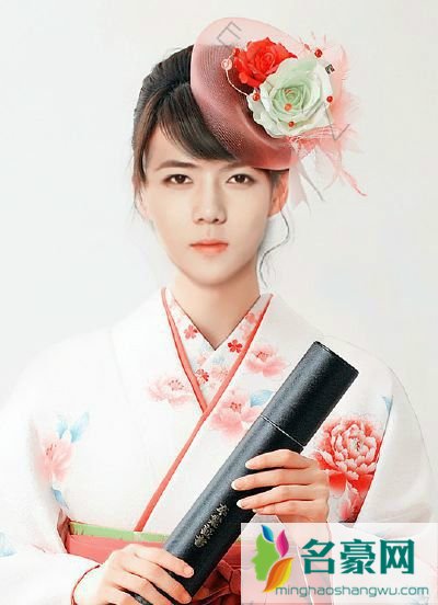 exo女装扮相 exo真正的qq号