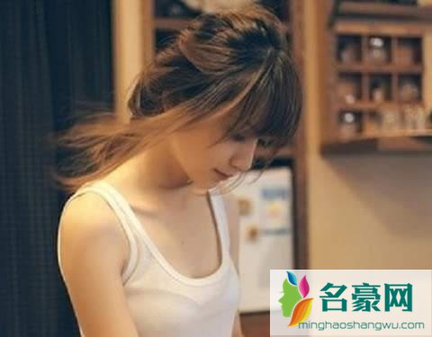 女孩子想你进攻的八个重要暗示,你错过了吗?