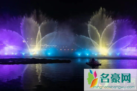 金山嘴渔村喷泉几点开始20211