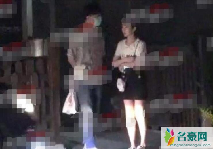 毛晓彤疑新恋情曝光