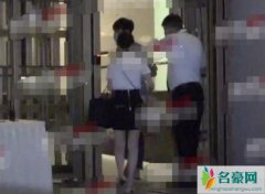 毛晓彤疑新恋情曝光 男子身材高挑看起来阳光帅气
