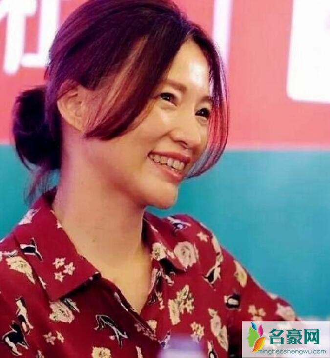 董卿素颜旧照曝光