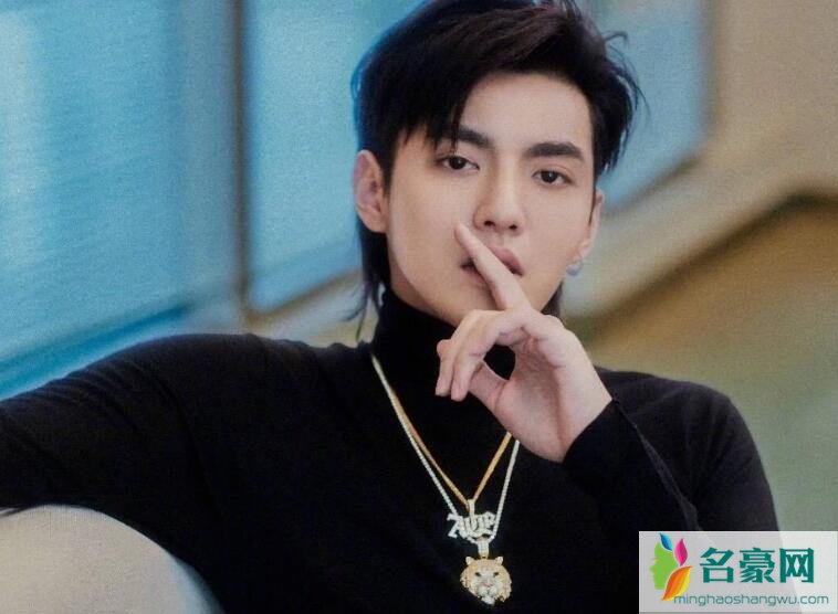 吴亦凡照片