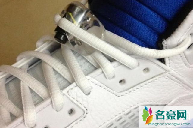 aj1鞋带穿孔顺序 aj1鞋带是从里往外还是从外往里