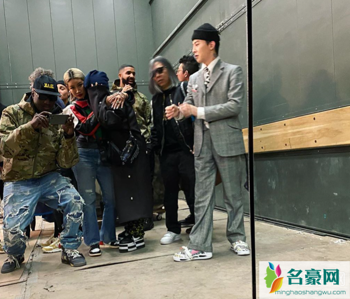 全新闪电联名实物曝光 藤原浩亲晒联名AJ34