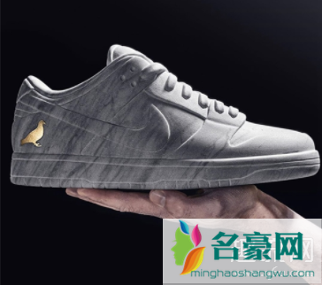 AF1鸽子雕塑曝光 AF1鸽子全球联名限量多少