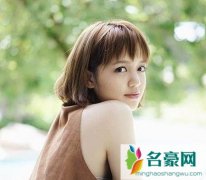 短发配什么刘海好看 7款短发配刘海减龄又时髦