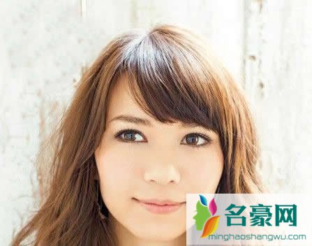 斜刘海怎么打理好看