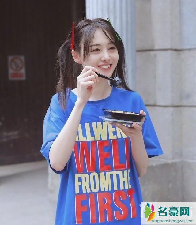 校园风发型_学生党女生最近流行发型_校花发型_女学生编发发型图片7