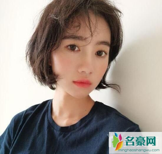 韩式小卷短发发型图片_韩式短发发型女生最新款式5