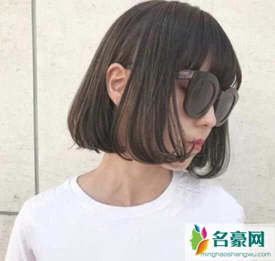 韩式小卷短发发型图片_韩式短发发型女生最新款式7