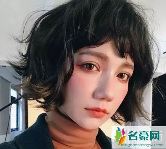 时尚短发图片2019潮女_2019最美的减龄短发发型图片5