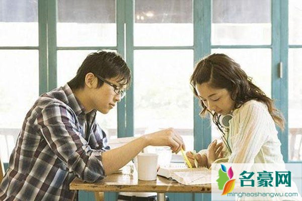 相亲后需要频繁联系吗 相亲后怎么问对方的想法