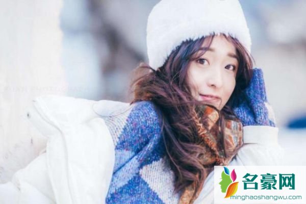 分手后总想联系他怎么办 分手后想他了该联系吗