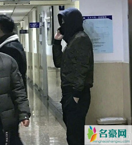 赫子铭被曝现身精神病院 网友：这下更得不到孩子抚养权了