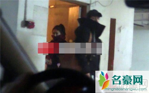 林更新王丽坤同居恋情疑坐实 网友大呼赵丽颖怎么办
