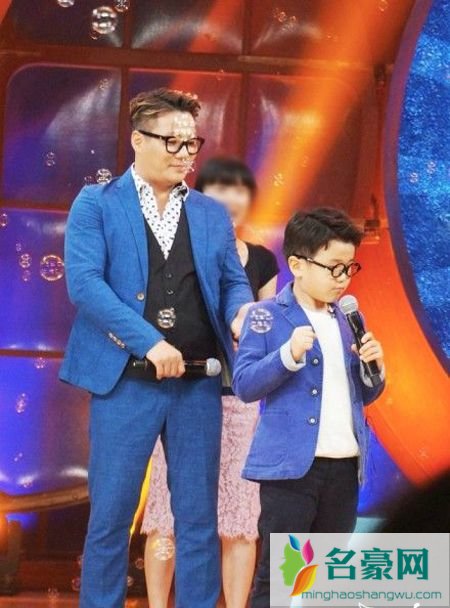 天天向上尹民秀尹厚个人简介资料 尹民秀尹厚父子综艺广告