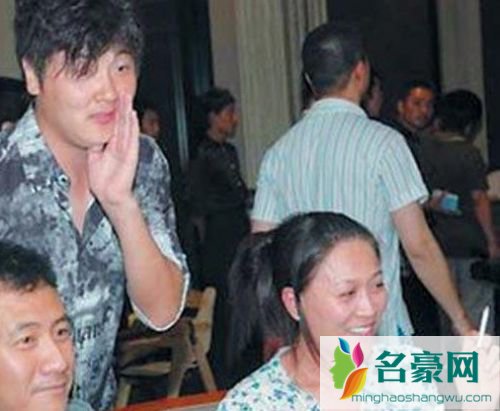 那英吸毒是真的吗 那英吸毒被抓图片