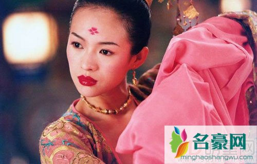 章子怡光头造型吓坏网友 为演戏牺牲形象