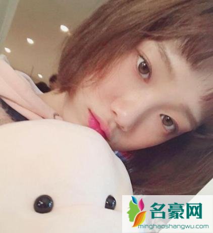 什么样的刘海显气质