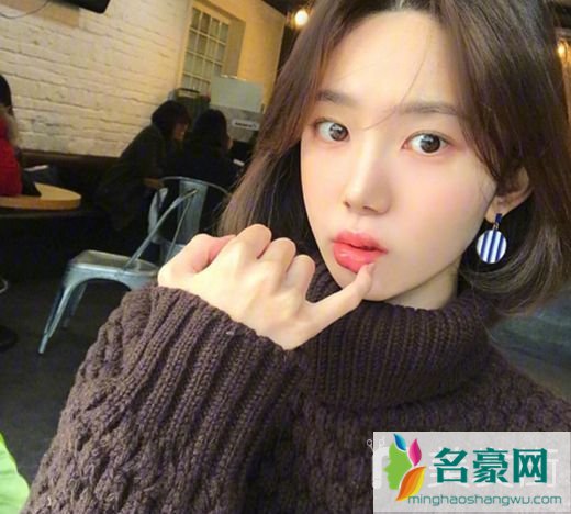 2019减龄发型齐耳短发_最美女孩子短发的发型图片4