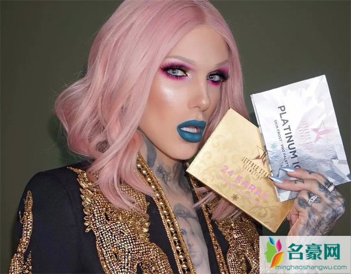 J姐向粉丝赠送礼物