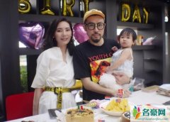 热狗女友宣布怀二胎 女友曾吐槽每天在折磨中度过