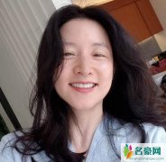 49岁李英爱真实素颜曝光 皮肤Q弹水润白到发光