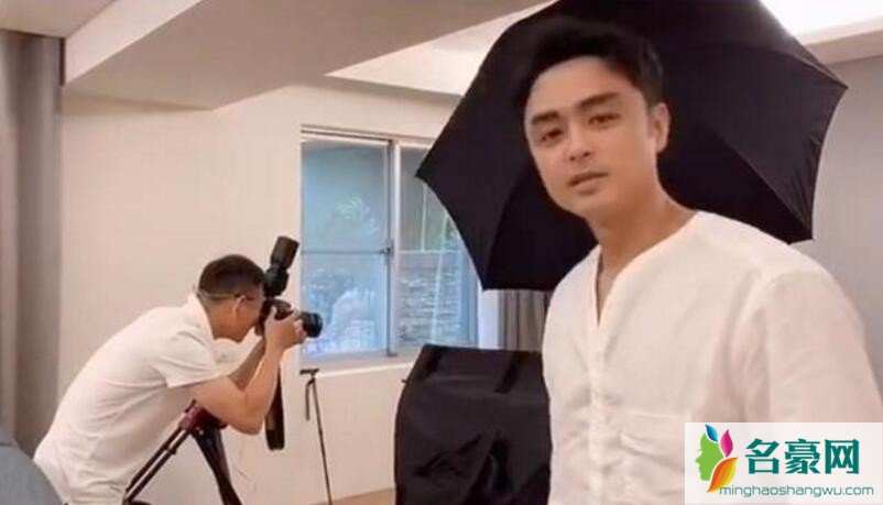 明道官宣当爹后首晒动态
