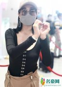 49岁钟丽缇穿紧身衣秀舞蹈 大秀傲人身材性感诱人