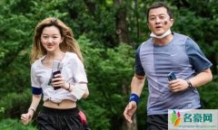 14岁李嫣高清正面曝光 笑容甜美但嘴巴翘得有些怪