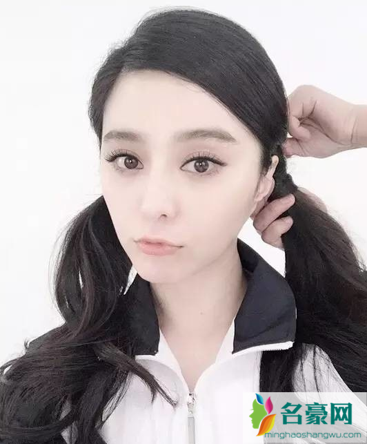 唐嫣双马尾娇俏可爱 盘点双马尾的女生造型