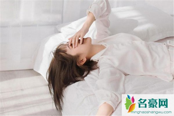 一个已婚女人每天陪我聊天这是怎么回事