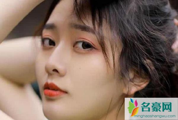 初恋对女生的重要性