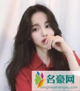 女生长卷发怎么打理？女生长卷发怎么好看